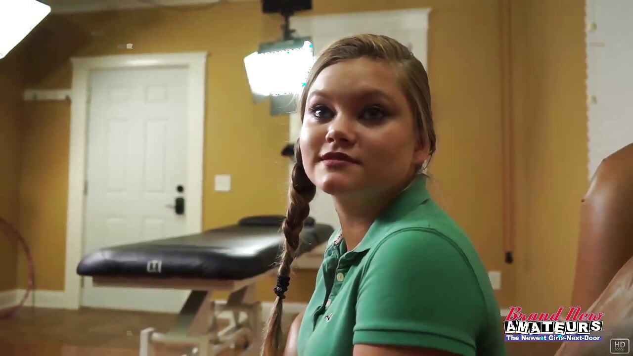 Lauren And Pixie Curvy Coeds Rimjob Deepthroat Passionate Swallow!