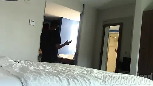 Bts dripdrop Santana Red shaking her ass before filming