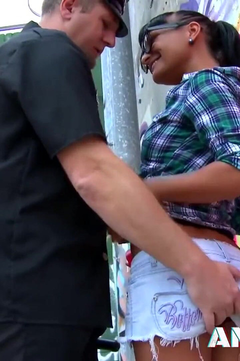 Caught by a cop Jenny gets anally fucked in the alley