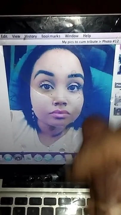 예쁜 젖가먹기