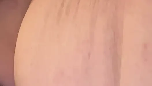 Fucking my pretty pussy