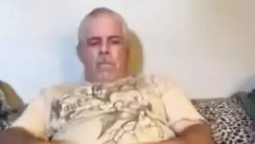 ugbhj