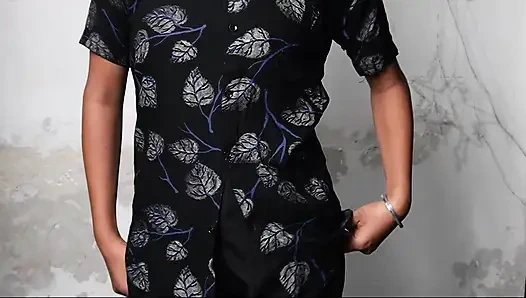 Gadis kampus India berkencan dengan seks viral