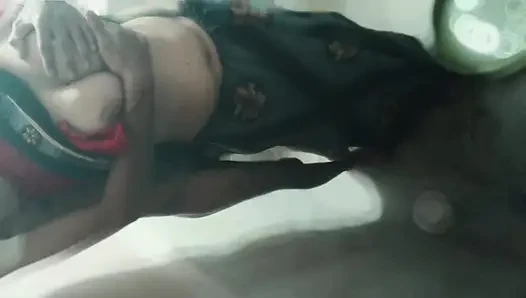 Hintli köylü güzel kız Saadi xxx seks, otel odası desi ilk kez büyük yarak domaltmalı seks xxx