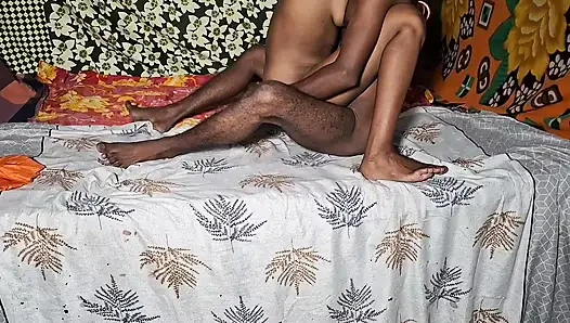 Desi ihaving oral sex in the mouth of my hot step sister in her yellow maxi, I fucked her in a completely different way, puttin