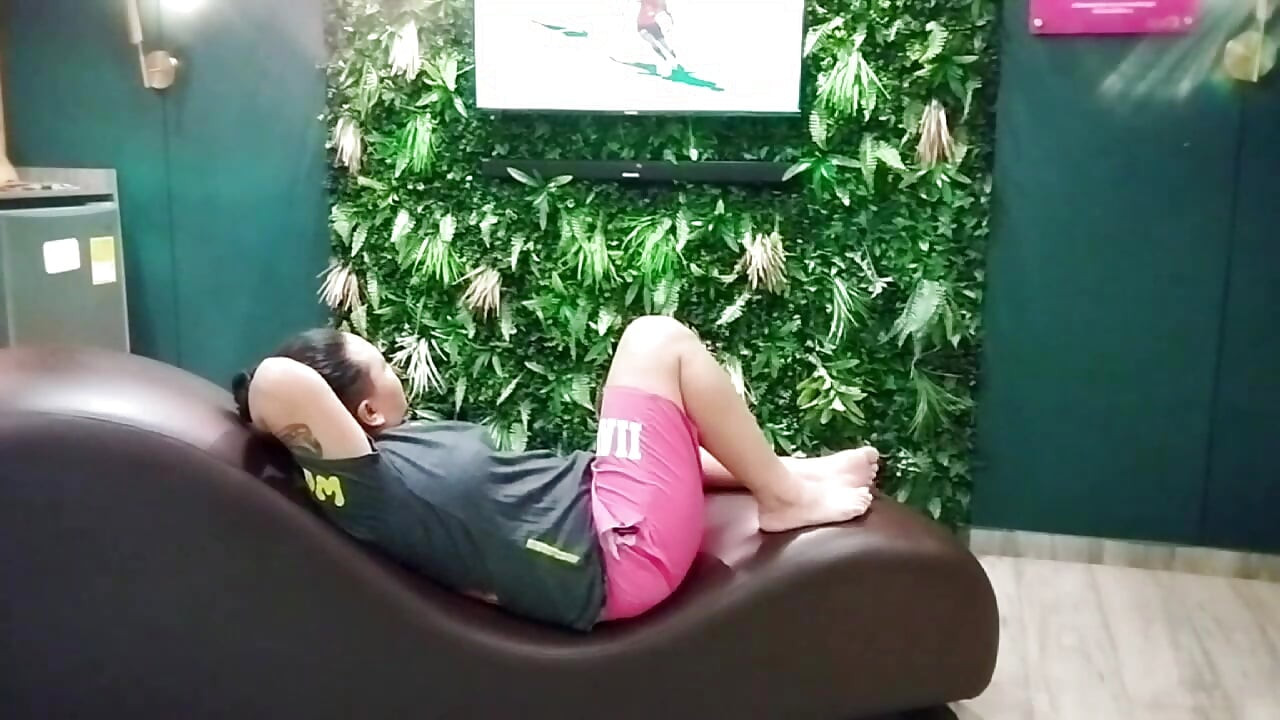 Calm enjoying the World Cup and she arrives