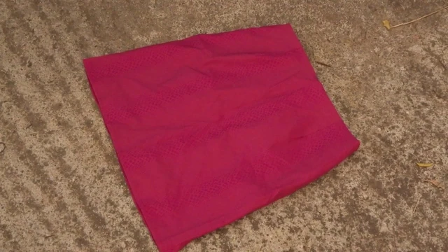 trample on red 2 skirt