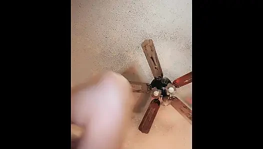 The hottest blowjob that’s ever been. With a slow-mo ending.