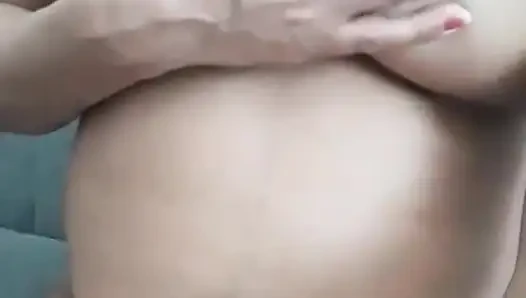 Allein pakistanisches mädchen mit dicken möpsen ficken sex werkzeug sex xxx