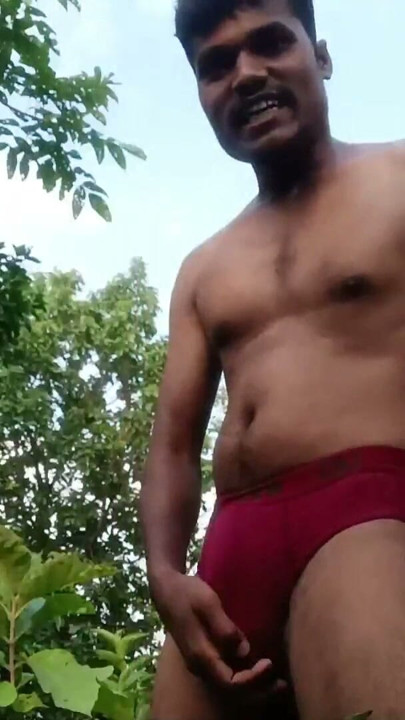 Indian first hot xvloger outdoor nude Jordiweek big dick Hindi audio | Clip 1