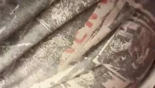 Девушка по соседству в видео от первого лица с извиванием.. Интенсивный частный момент