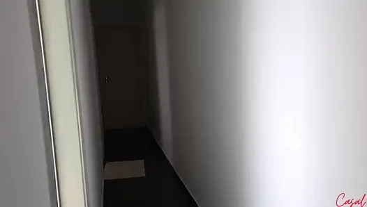 Suamiku yang nakal denga klienku ngabisin memek istriku dan lanjut ngentot memeknya habis-habisan!