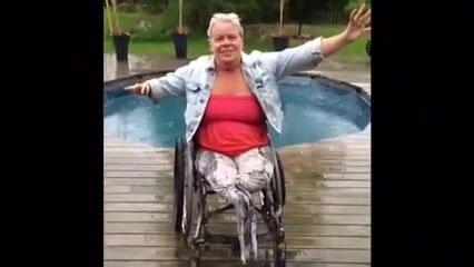 flidd in chair