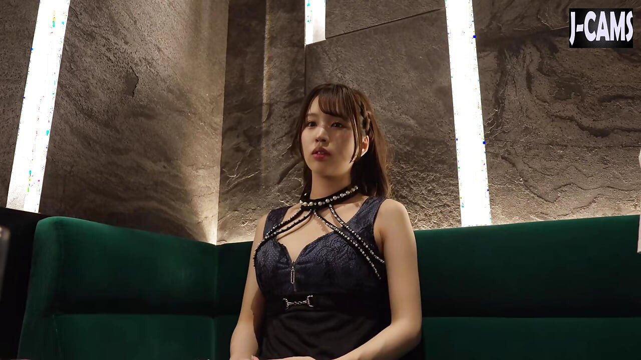 她，新井里馬用無聲的火點燃了黑夜。- 5