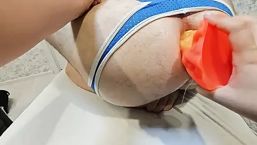 Анальная инъекция.