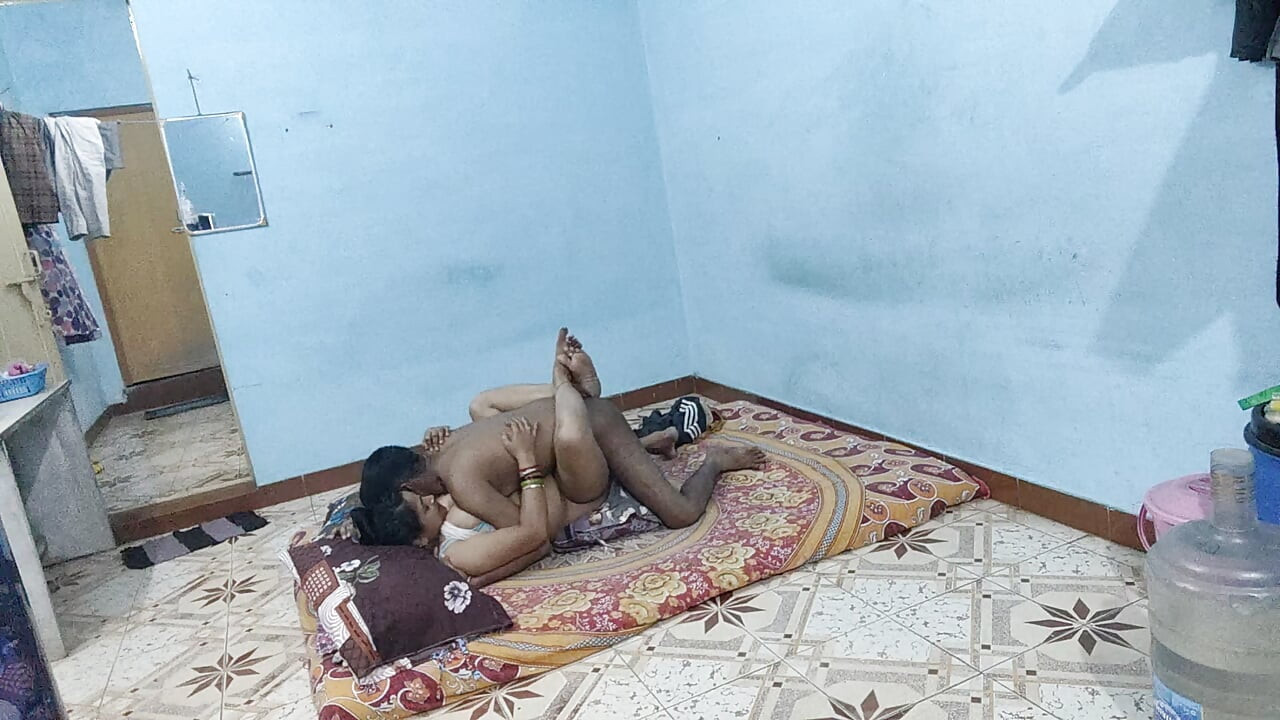 Naked hot aunty home full enjoy today