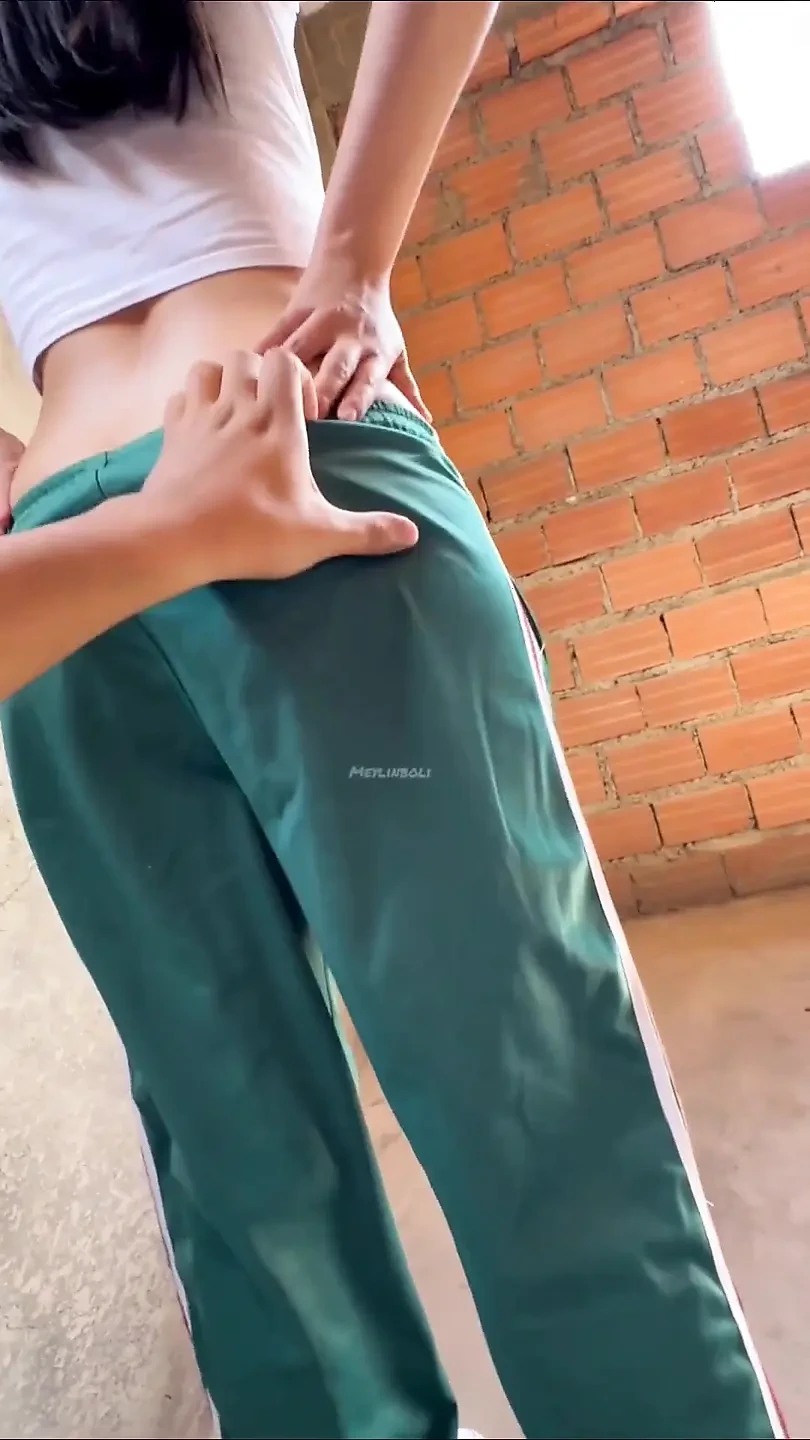 Schoolgirl Screaming with Pleasure Mexican Is Only 18 Years Old Love Don’t Hurt Me