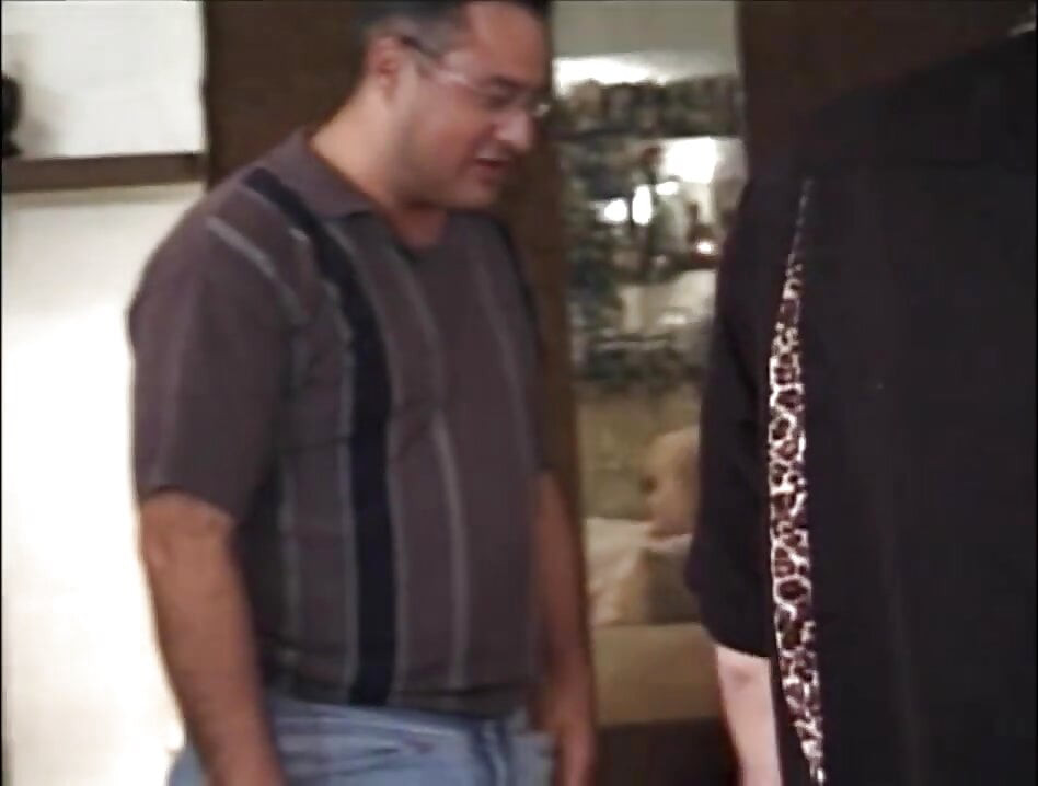 Dua nenek biseksual membuatkan awak miang!