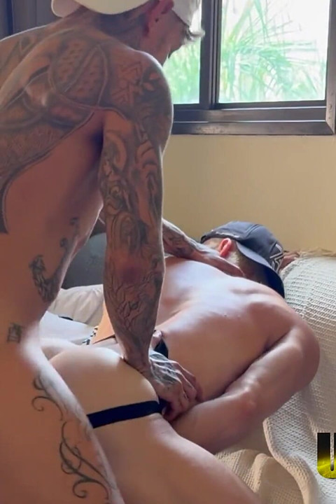 Grande Polla Latina Folla Culo Bareback Hayden Gotti Musculoso Anal
