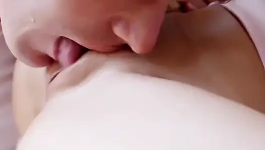 Лизание киски с оргазмом