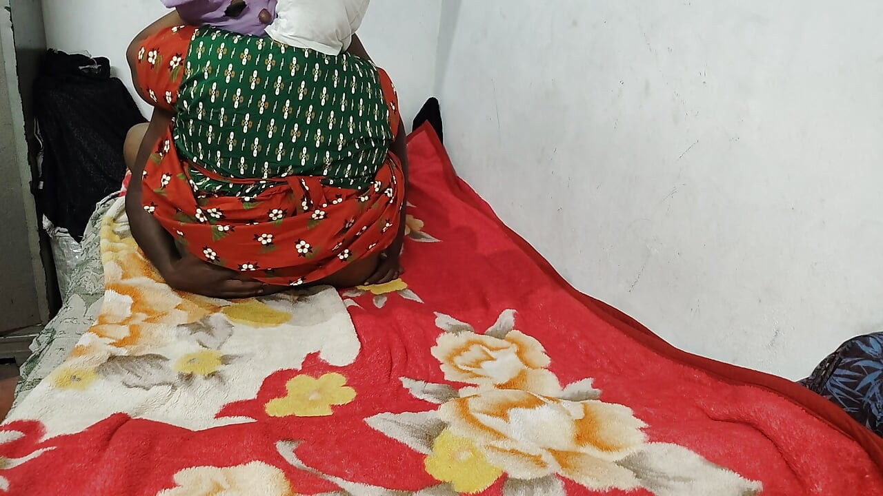 Indian aunty big boobs big Tits cock sucking hard fucking in pusssy