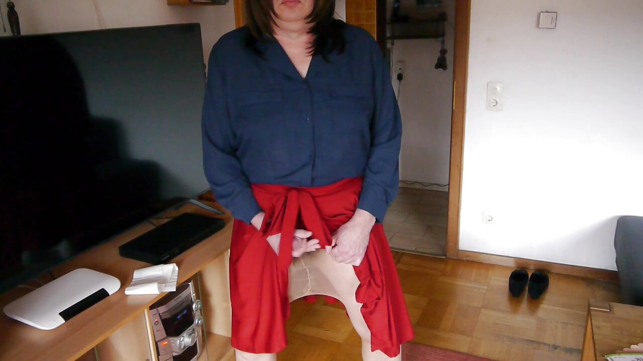 Masturbate red skirt blue blouse