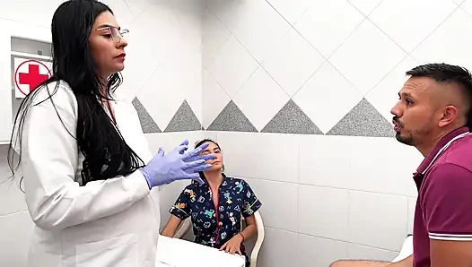 Fake doctor seduces me in the middle of pregnancy and we end up fucking