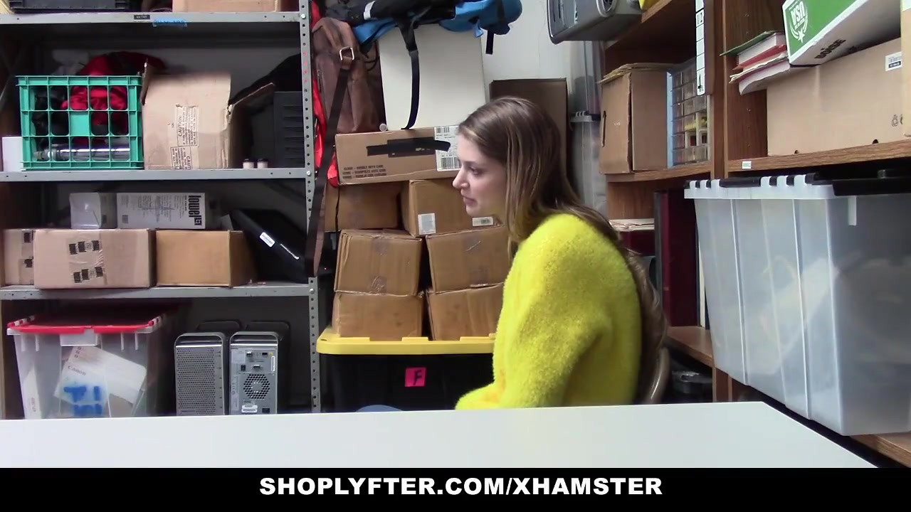 Shoplyfter - lp官员操丰满的金发少女