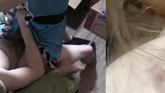 Косплей и секс на стуле