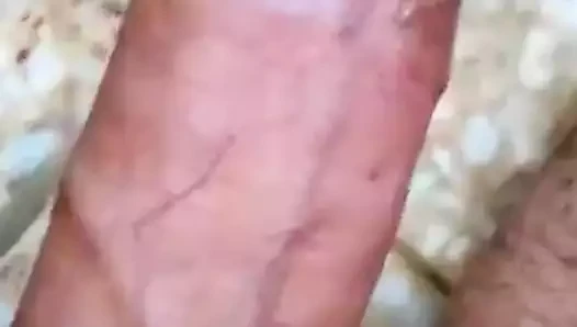 Güçlü pennis mastrubation