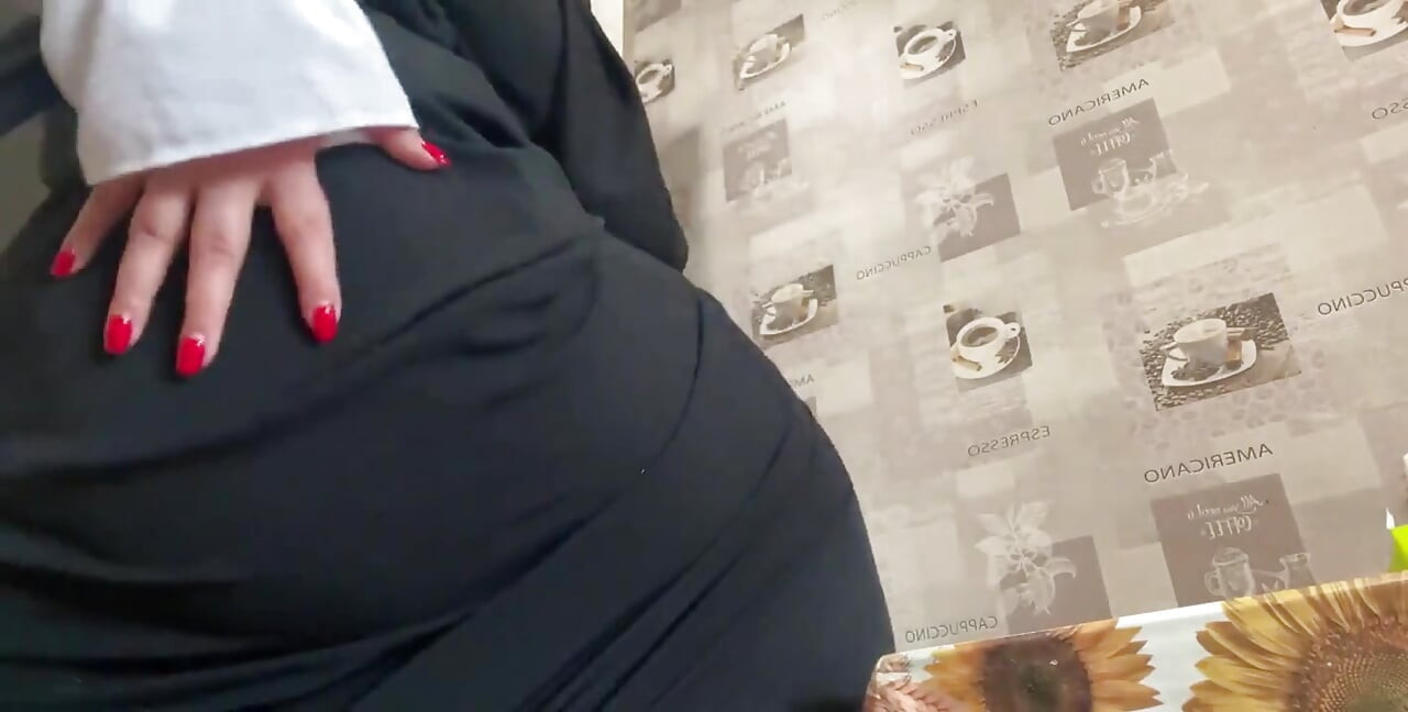 Quente puta marroquina em hijab