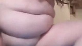Bbw using toys and fingering