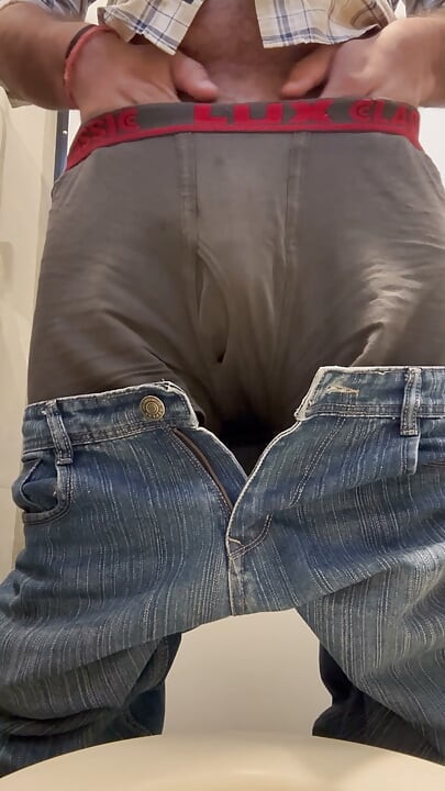 بتبول عشانك، بدك تشرب؟