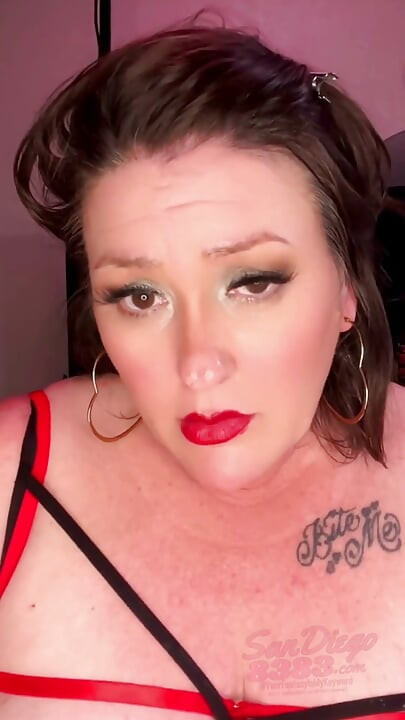 Contact vizual intens în timpul momentelor intime Sandiego8383 expresii faciale autentice ale extazului