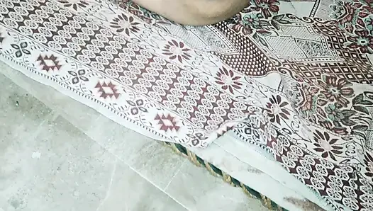 Pora 1 Ghanta Bhai ny Gand mari tati nikal ge kuty ny meri