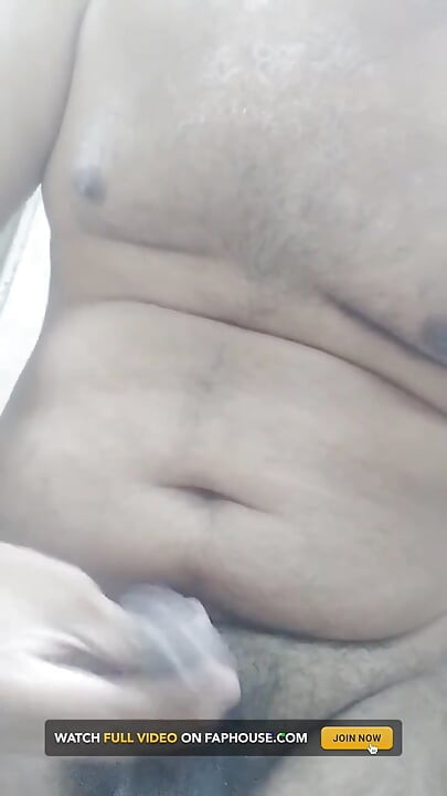 Nude Guy Fucking Horny Pussyholes for Free....