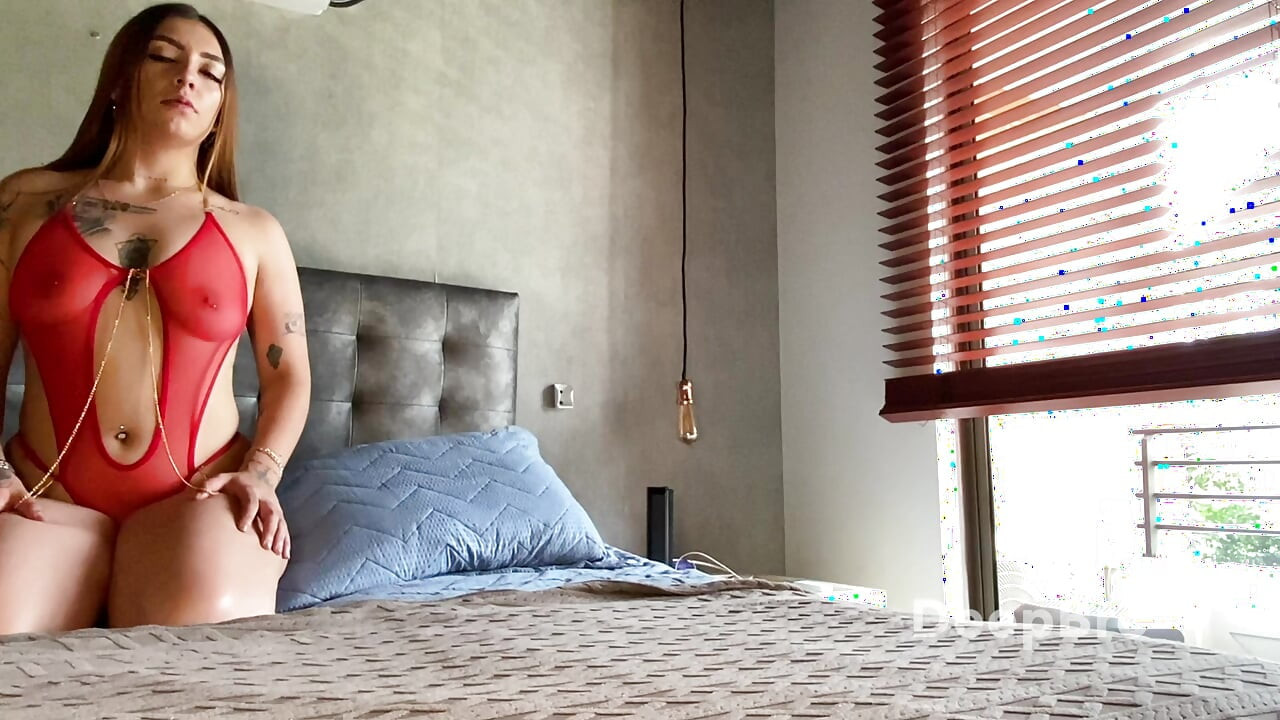 She Fucks Me So Good She Takes My Big Load Down Her Throat