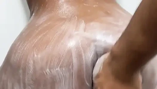Big ass Indian shows her big ass in the shower