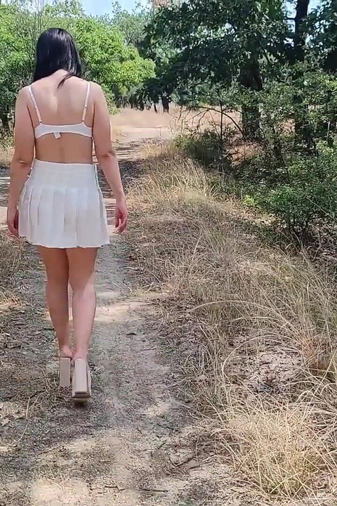 Slave Tih Is Punished to Show His Naked Pussy on the Highway