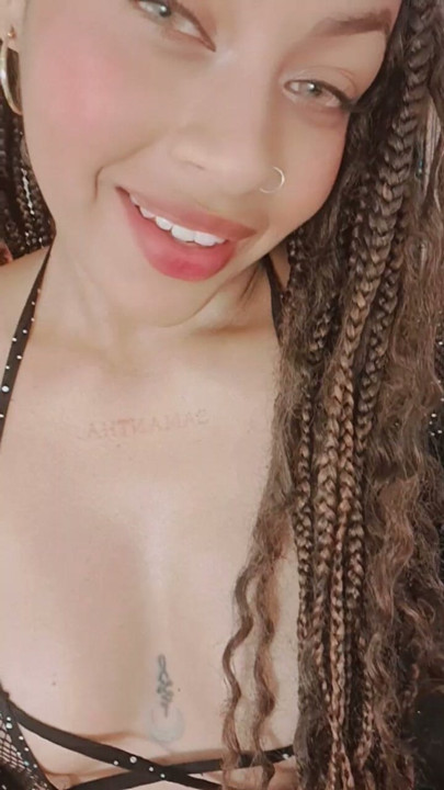 Vừa đăng tải một thứ nóng bỏng để giữ bạn luôn tò mò, sẵn sàng khuấy động chút hứng khởi trong bảng tin của bạn!