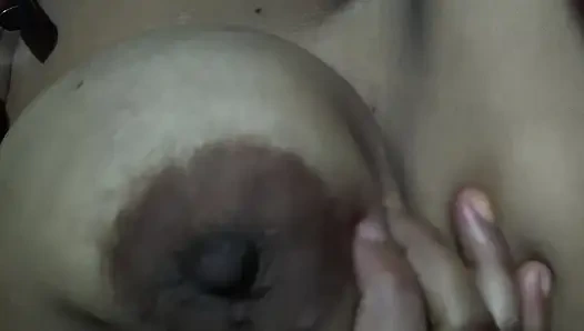 Sexy video finger diye sona and milk moja nao