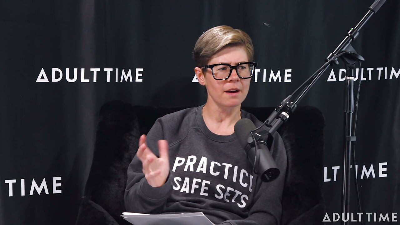 Lulu Chu & Octavia Red Good Literotica, Gooning & Escaping Camp Conversion | the Adult Time Podcast