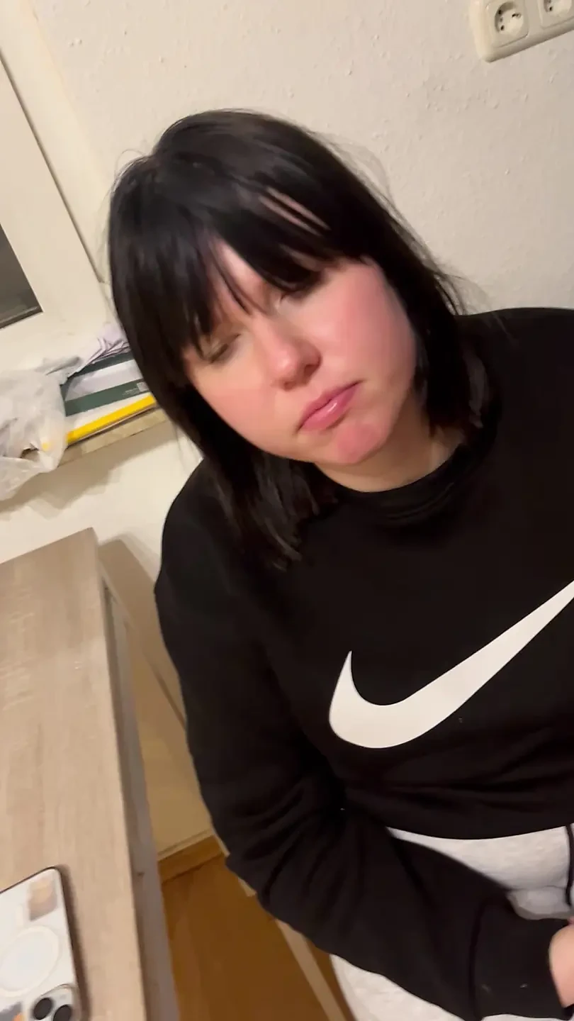 18 Year Old Loves to Suck in Kitchen