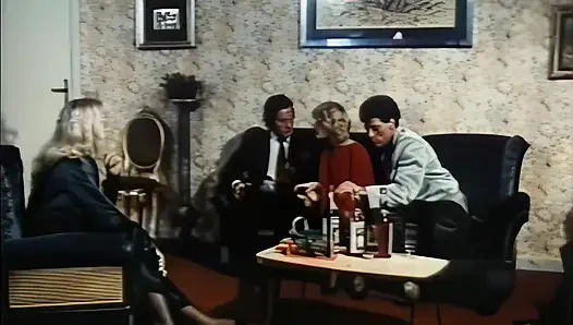 Moana Pozzi Likes Two Big Penises