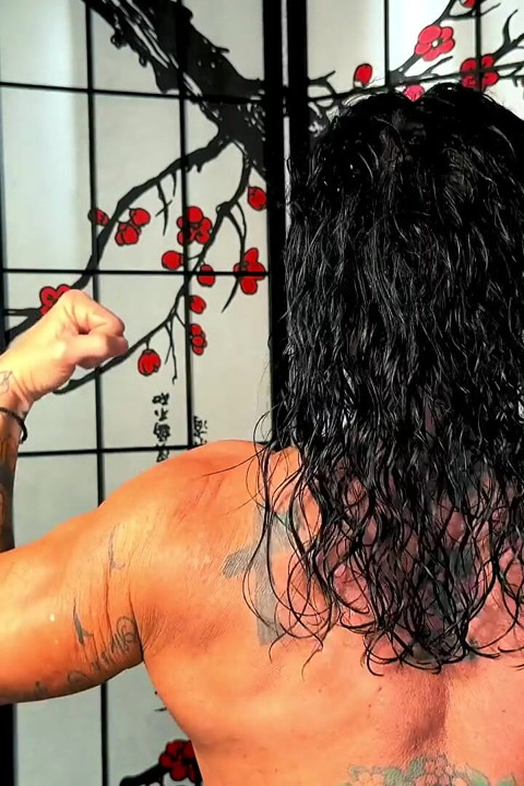 Wet Muscle Stepmommy Flexes & Fucks Dildo Post-workout in Her Thigh Highs