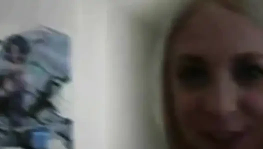 Britney ve Nadia'nın oral seansı