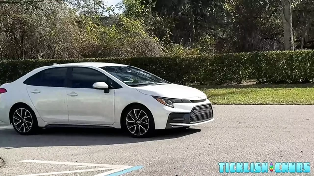 TicklishChubs: Fat Daddy Matt Worships Pup Nibblers Bare Feet In The Car