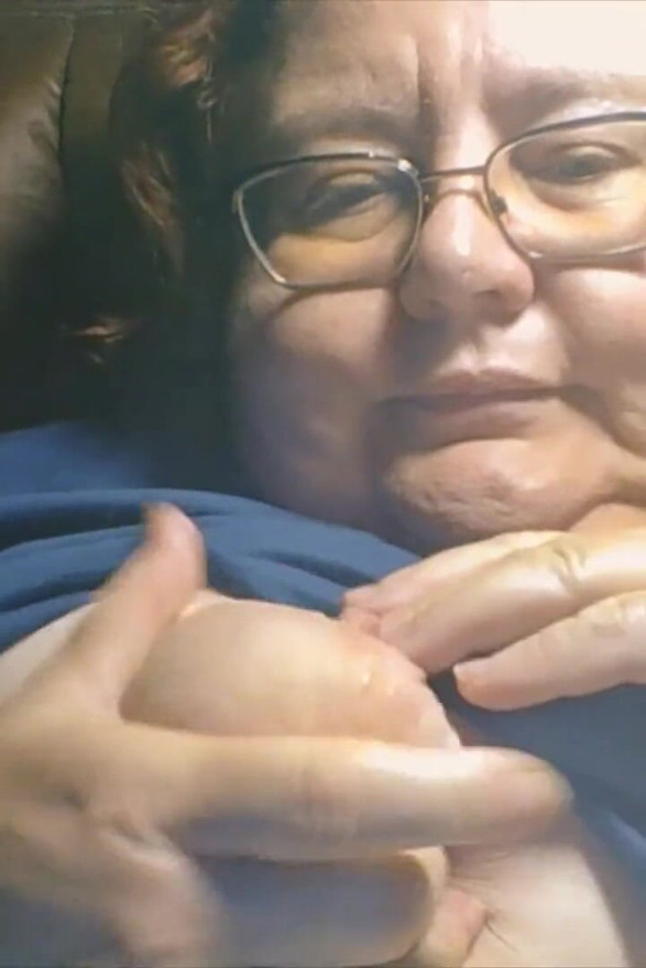 I play with my tits and express milk for you! I am 56 and have been able to do this since my