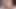 Siyah bir filmin önünde köpek stili, vajinamı doldurmak için boşalmamı sunuyorum, bir dildo ile bir fahişe gibi
