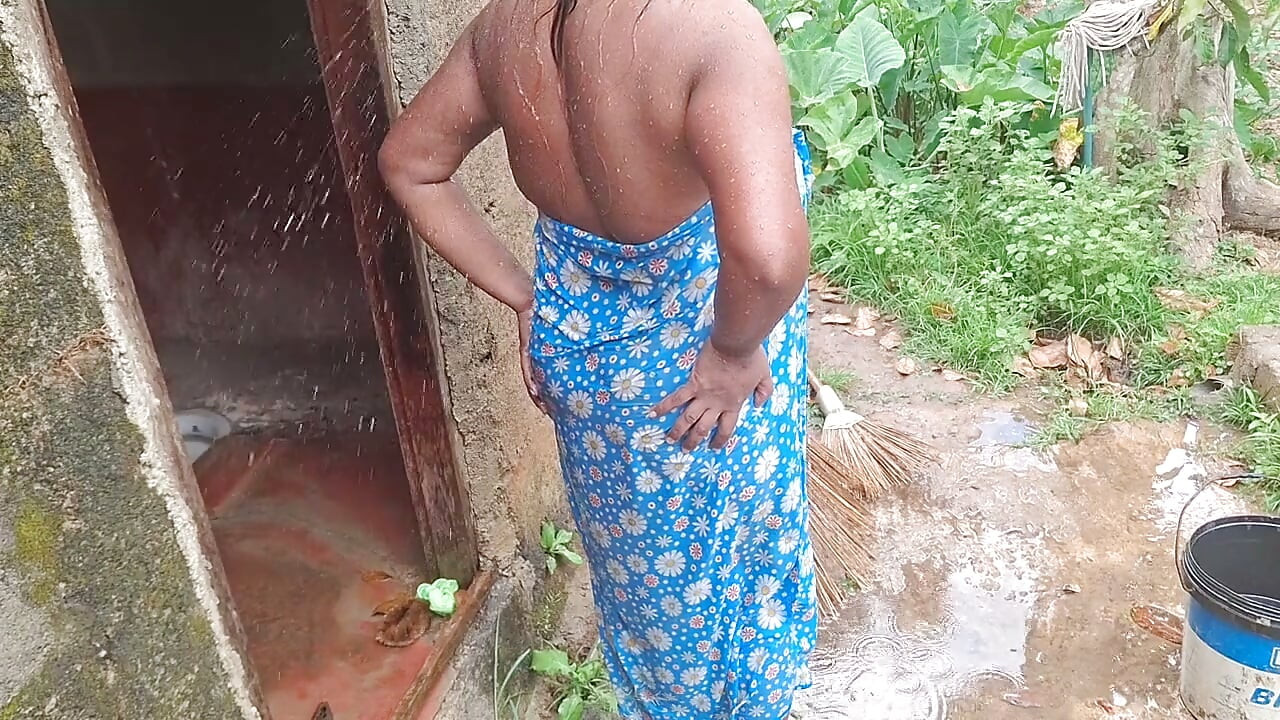Hot Step Mom Bathing Outdoor
